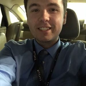 Meet your Posher, Aaron